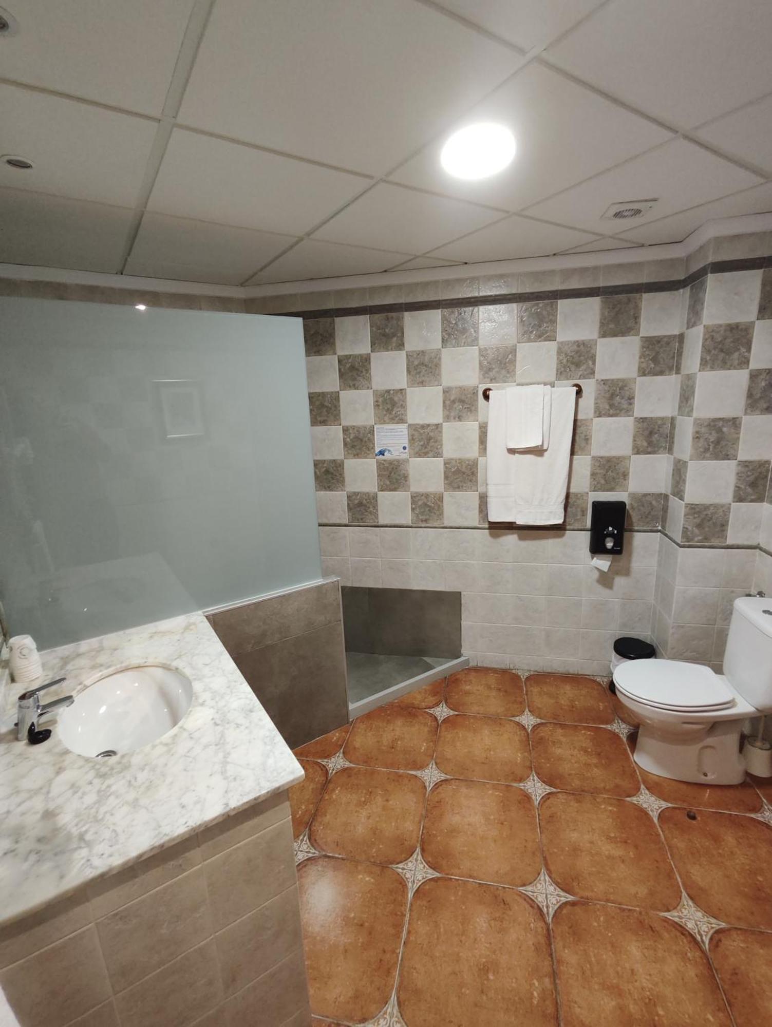 Hostal La Posada توريلانو المظهر الخارجي الصورة