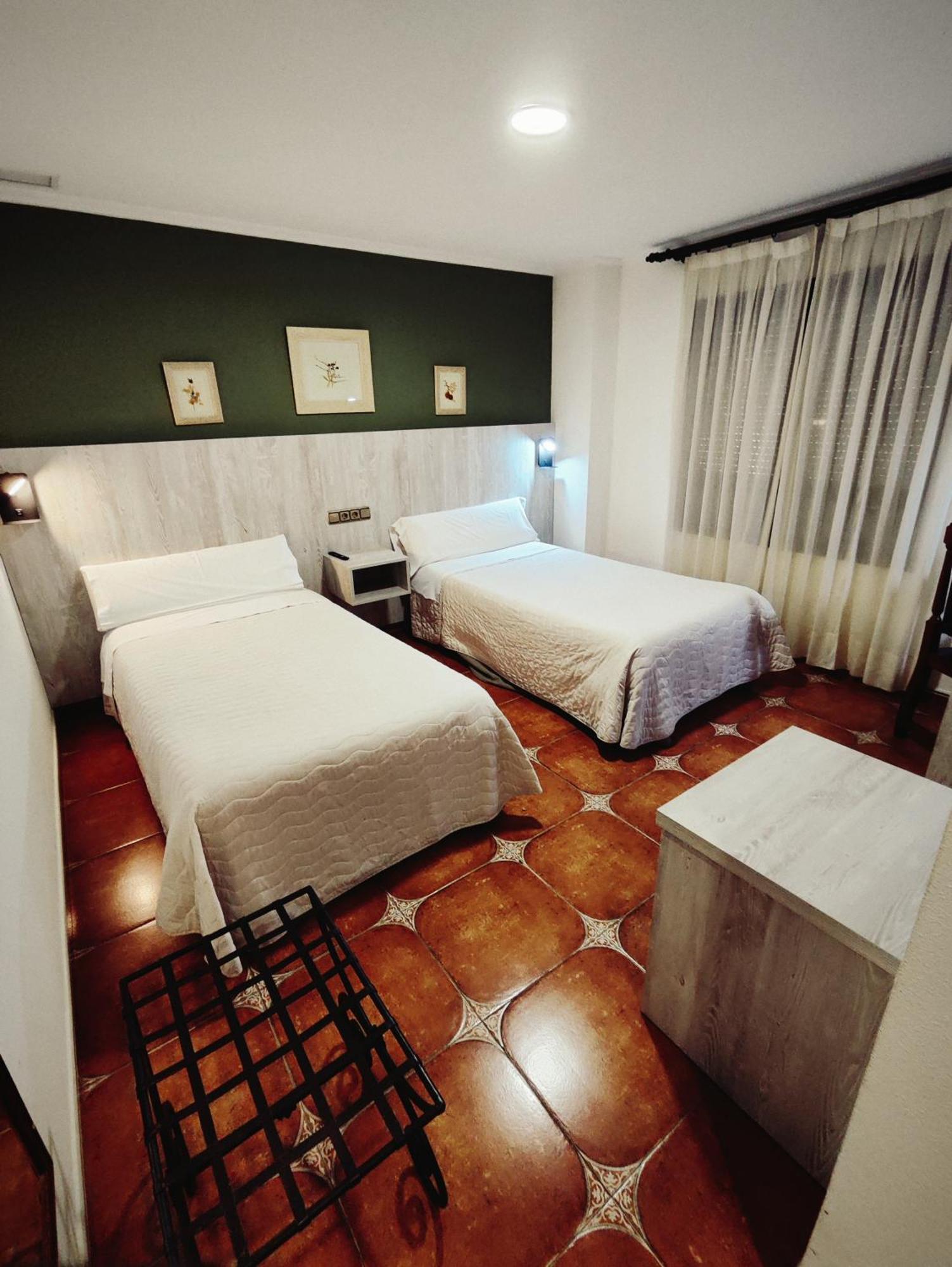 Hostal La Posada توريلانو المظهر الخارجي الصورة