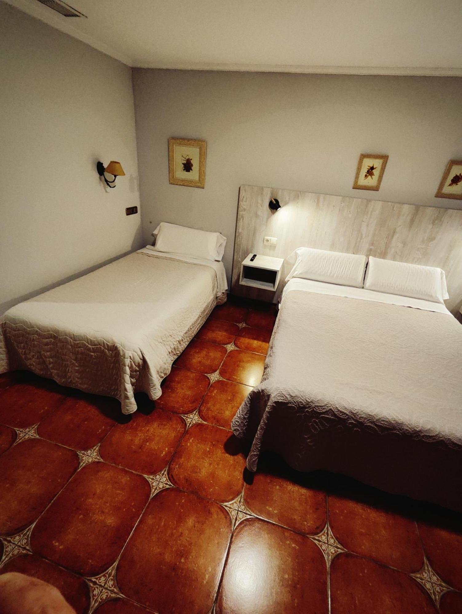 Hostal La Posada توريلانو المظهر الخارجي الصورة