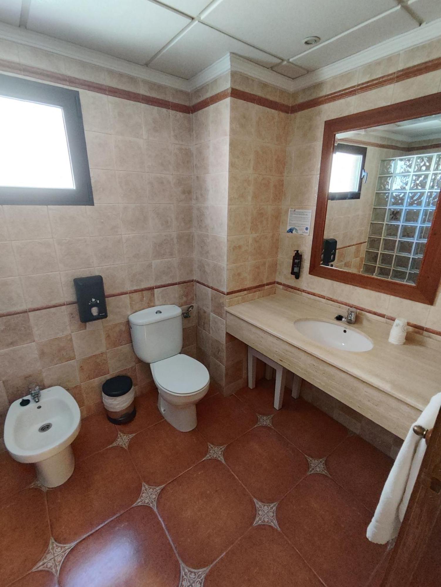 Hostal La Posada توريلانو المظهر الخارجي الصورة